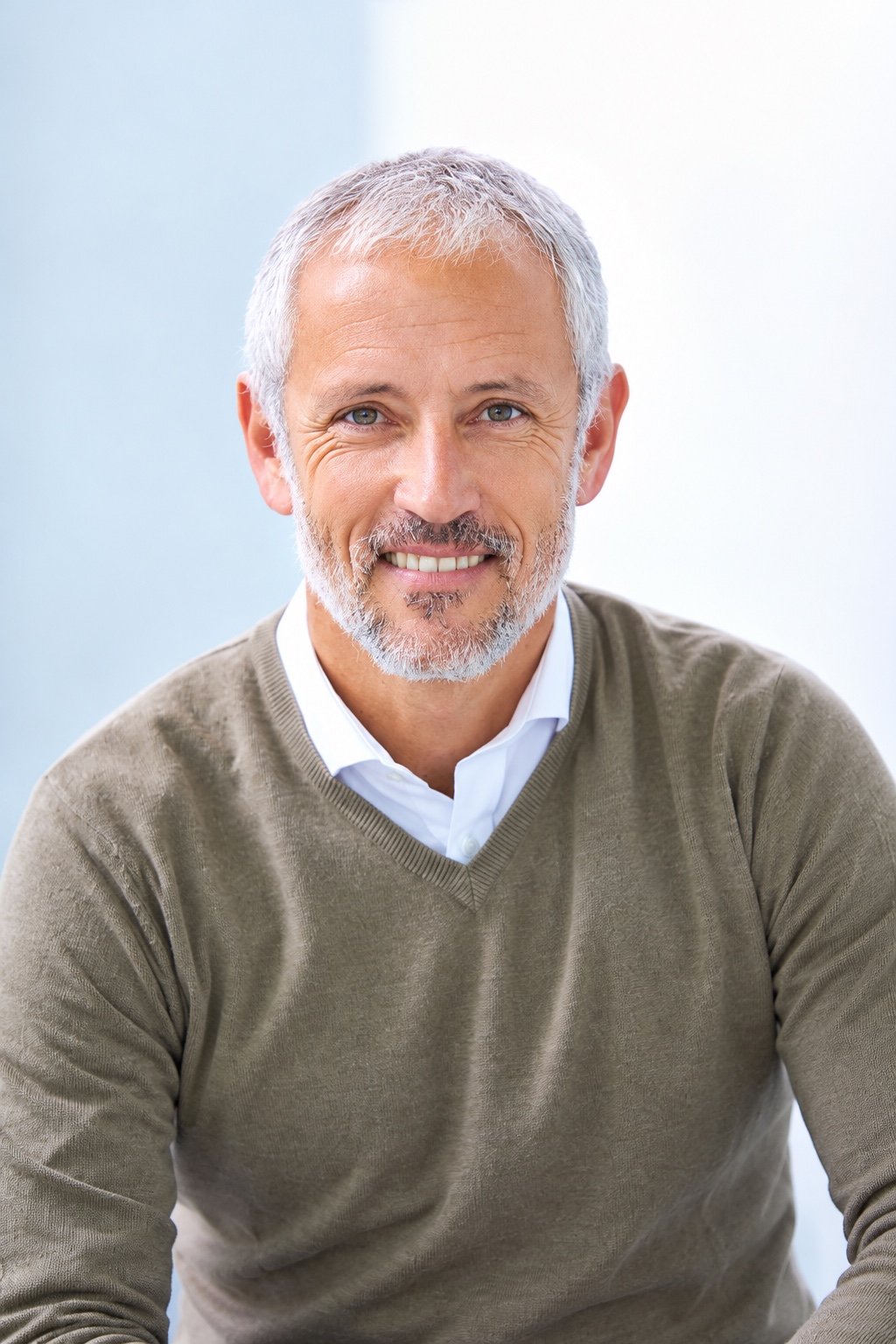 Aesthetic treatments for men in Berlin – portrait of a mature man