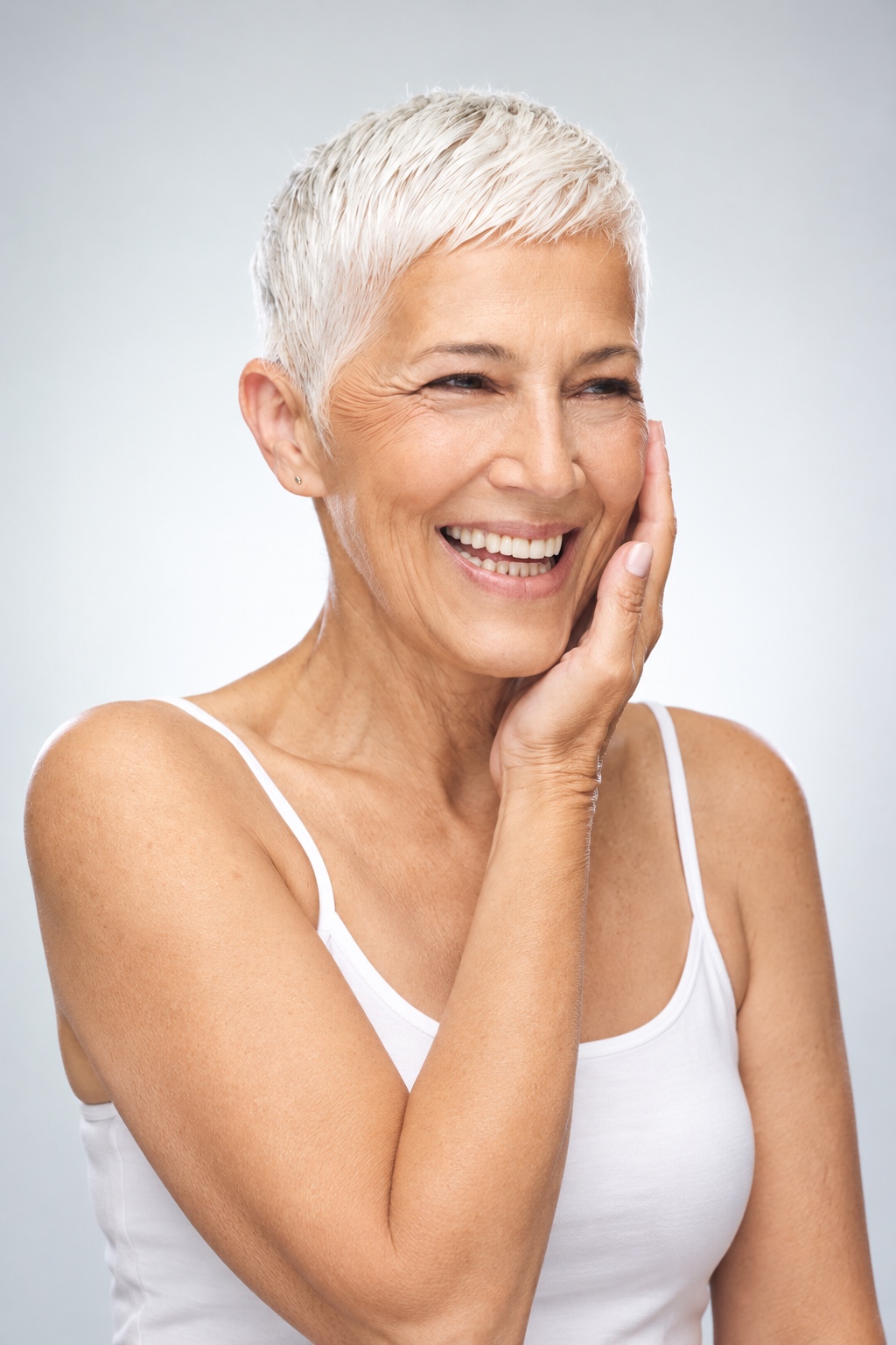 Facial treatments in Berlin – natural-looking portrait of a mature woman