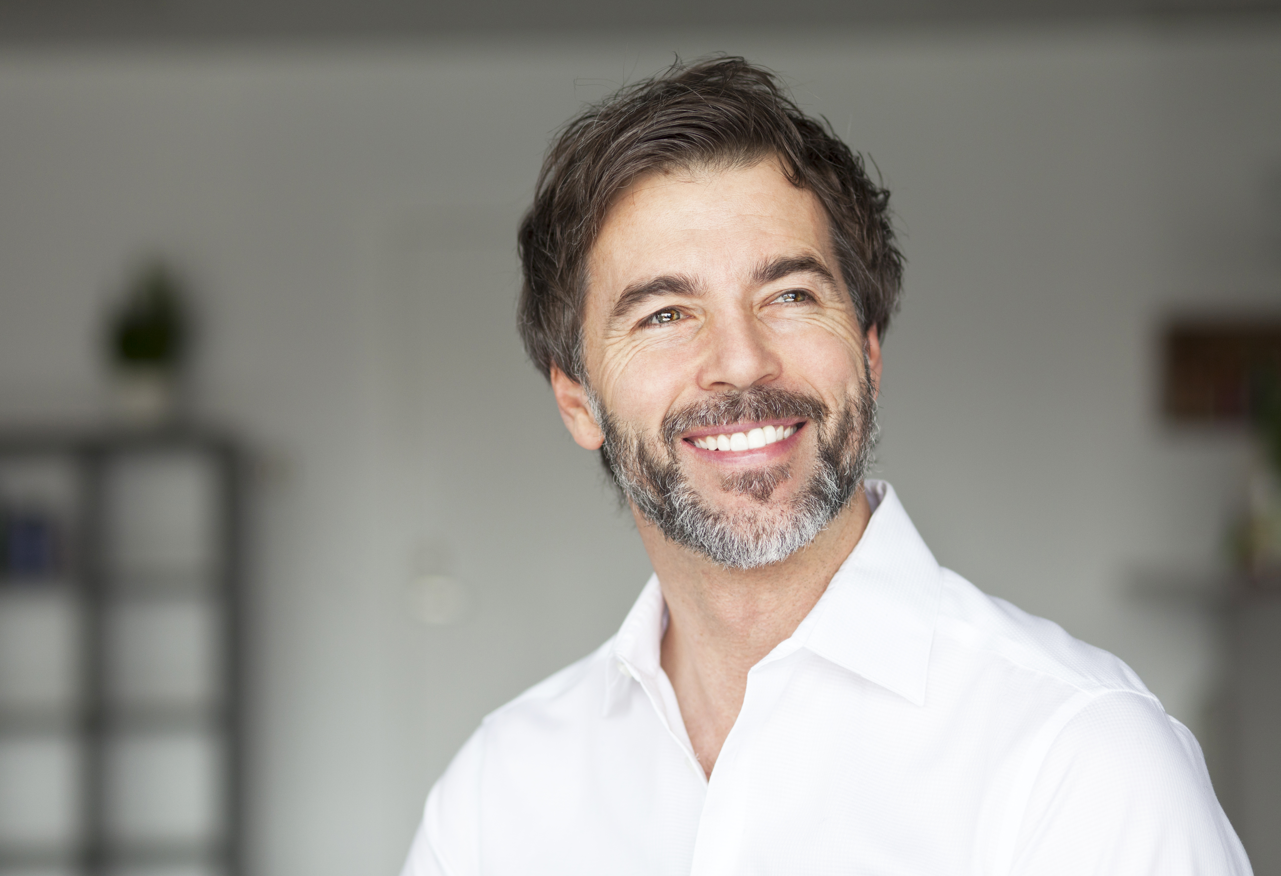 Thread lift for men in Berlin – tightening without an incision
